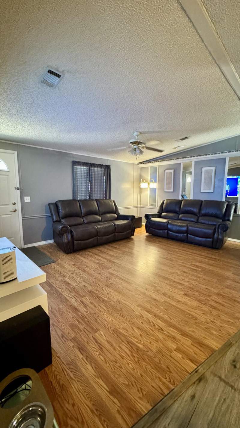 4 bedroom Manufactured Home at 23039 Watergate Circle, Watergate As, Boca Raton — photo 3