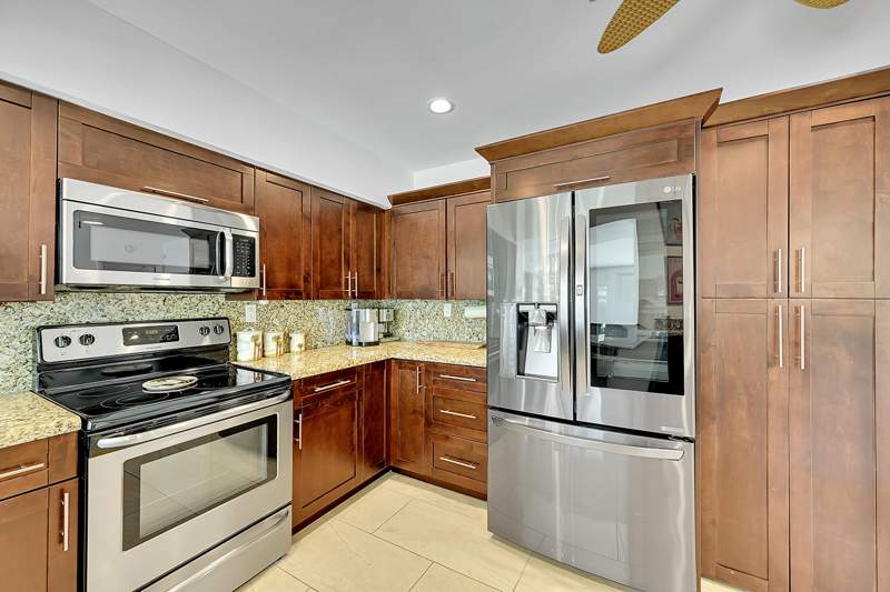 4 bedroom Single Family Residence at 1080 SE 9th Avenue, Cypress Lake Estates, Pompano Beach — photo 5