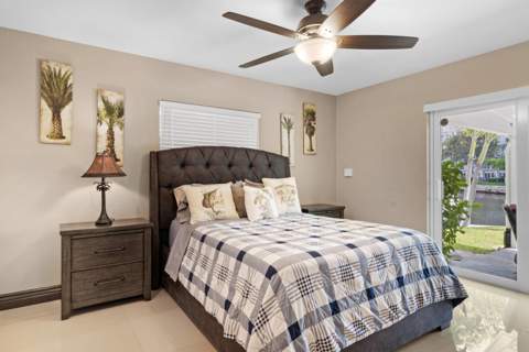 981 SE 10th Court, Pompano Beach FL - photo 19 of 54