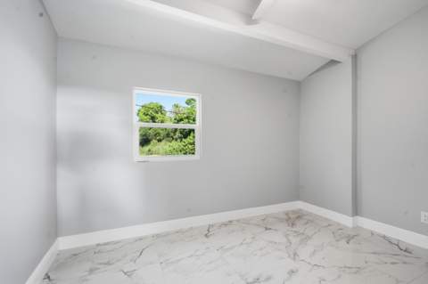 5926 SE Inez Avenue, Stuart FL - photo 20 of 42