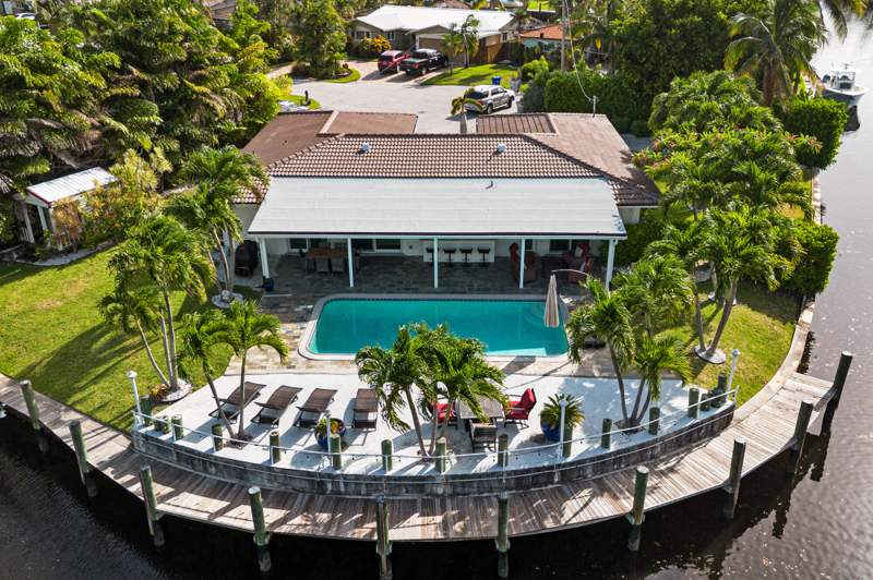 4 bedroom Single Family Residence at 981 SE 10th Court, Cypress Lake Estates, Pompano Beach — photo 4