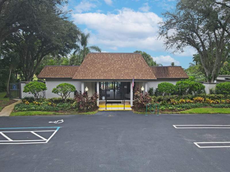 2 bedroom Villa at 3680 Arelia Drive, Shadywoods Ph One, Delray Beach — photo 2