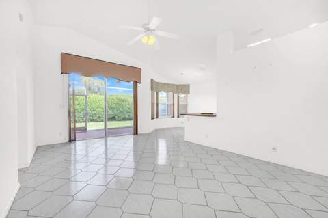 8799 Sonoma Lake Boulevard, Boca Raton FL - photo 12 of 32