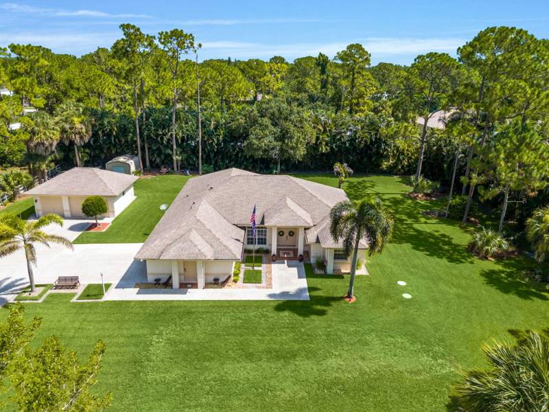 5 bedroom Single Family Residence at 16835 69th Street, Loxahatchee, The Acreage — photo 2