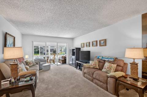 3186 Via Poinciana #114, Lake Worth FL - photo 24 of 55