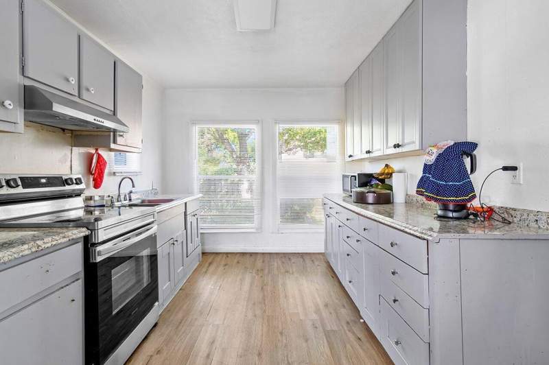 3 bedroom Single Family Residence at 921 43rd Street, Northmore Add, West Palm Beach — photo 5
