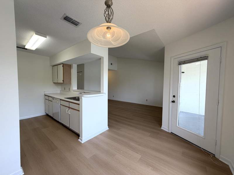 1 bedroom Condominium at 815 W Boynton Beach Boulevard #12-203, Casablanca Isles Condo, Boynton Beach — photo 4