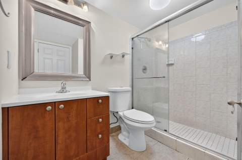 9441 W McNab Road #111, Tamarac FL - photo 17 of 27