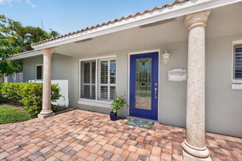 4711 NE 18th Terrace, Fort Lauderdale FL - photo 6 of 55