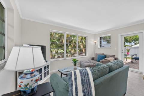 4711 NE 18th Terrace, Fort Lauderdale FL - photo 23 of 55