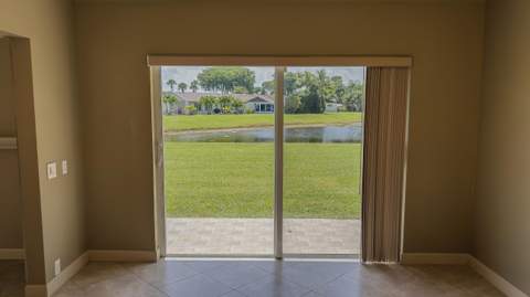 5263 Copperleaf Circle, Delray Beach FL - photo 12 of 43