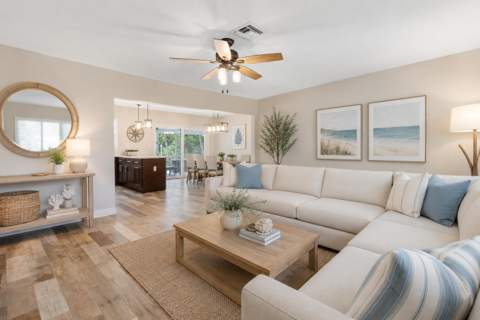 981 SE 10th Court, Pompano Beach FL - photo 6 of 54