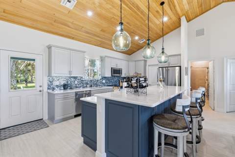 18601 Orange Avenue, Fort Pierce FL - photo 13 of 58