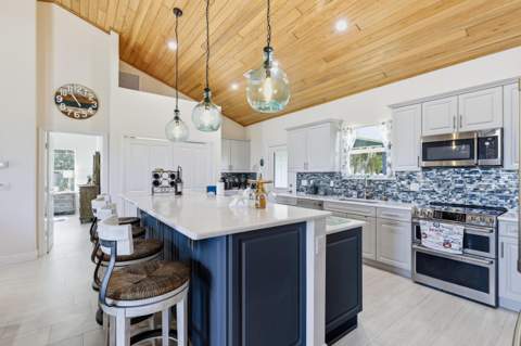 18601 Orange Avenue, Fort Pierce FL - photo 18 of 58
