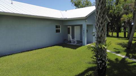 18601 Orange Avenue, Fort Pierce FL - photo 7 of 58