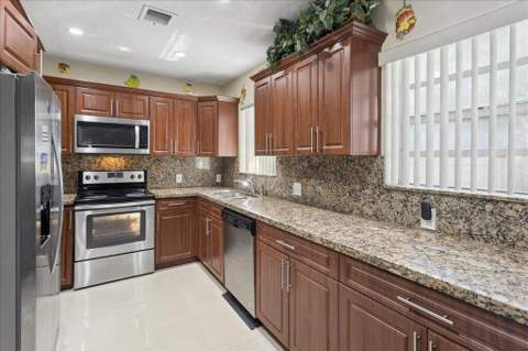 1313 NW 13th Court, Fort Lauderdale FL - photo 15 of 15