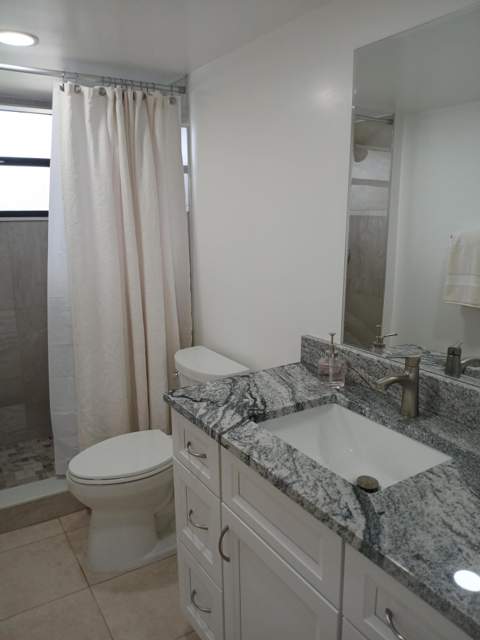 4760 Lucerne Lakes Boulevard #405, Lake Worth FL - photo 9 of 22