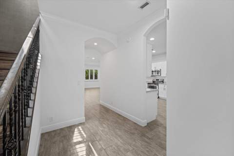 15600 Italian Cypress Way, Wellington FL - photo 6 of 63