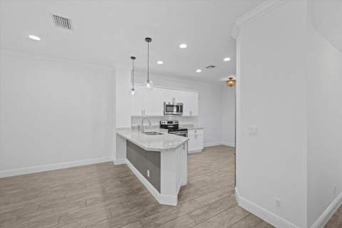 15600 Italian Cypress Way, Wellington FL - photo 14 of 63