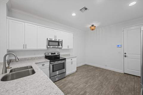15600 Italian Cypress Way, Wellington FL - photo 16 of 63