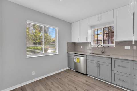 1130 SW 44th Avenue, Deerfield Beach FL - photo 17 of 70