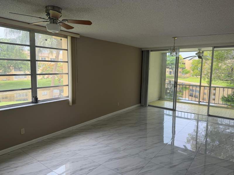 2 bedroom Condominium at 5750 NW 64th Avenue #201, Bermuda Club Nine Condo, Tamarac — photo 4