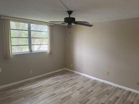 5750 NW 64th Avenue #201, Tamarac FL - photo 9 of 24