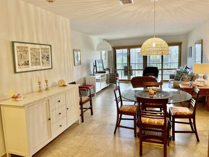 2 bedroom Condominium at 3605 S Ocean Boulevard #311, Southgate Condo, South Palm Beach — photo 3