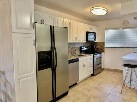 3605 S Ocean Boulevard #311, South Palm Beach FL - photo 8 of 28