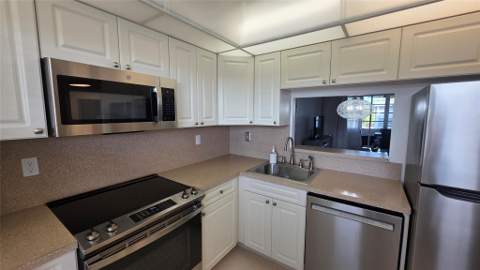 4851 NW 26th Court #437, Lauderdale Lakes FL - photo 9 of 33