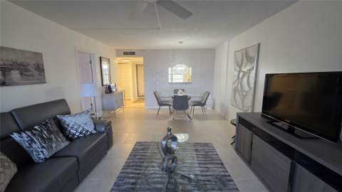 4851 NW 26th Court #437, Lauderdale Lakes FL - photo 18 of 33