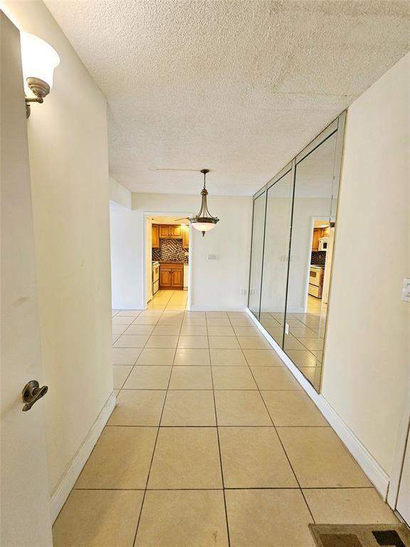 2 bedroom Condominium at 4172 Inverrary Drive #410, Manors Of Inverrary I-7, Lauderhill — photo 3