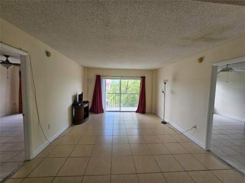 4172 Inverrary Drive #410, Lauderhill FL - photo 10 of 24