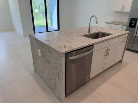 6570 SE Park Trace Drive, Stuart FL - photo 11 of 17