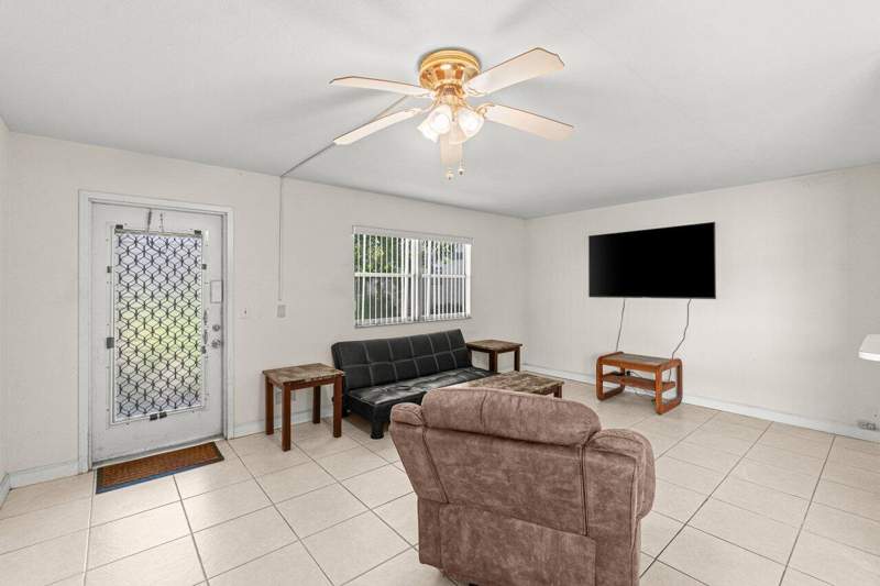1 bedroom Condominium at 690 Brittany O, Kings Point Brittany Condos, Delray Beach — photo 5