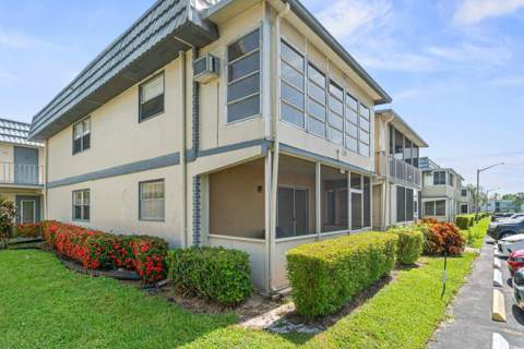 690 Brittany O, Delray Beach FL - photo 21 of 26