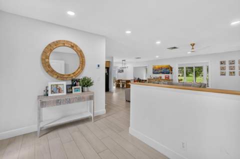 15 Holly Drive, Boynton Beach FL - photo 6 of 84