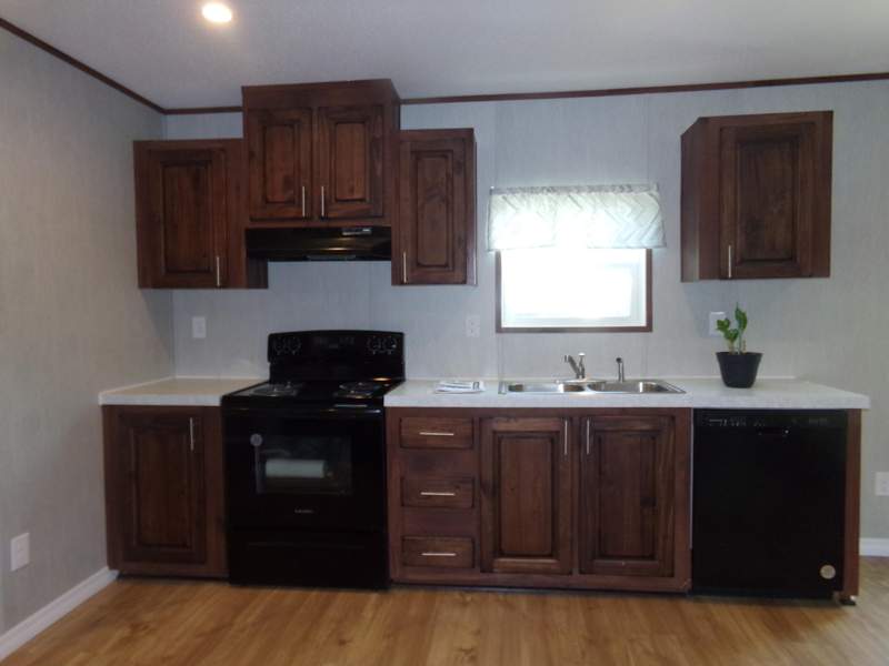 3 bedroom Manufactured Home at 1006 Andros Bay, Jamaica Bay Mobile Home Co Op, Boynton Beach — photo 2