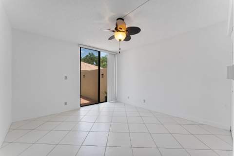119 Old Meadow Way, Palm Beach Gardens FL - photo 18 of 46