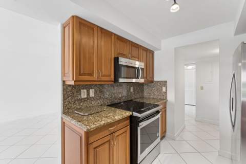 119 Old Meadow Way, Palm Beach Gardens FL - photo 13 of 46