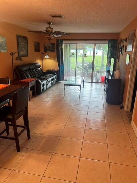 2 bedroom Villa at 5452 Poppy Place #B, BRIDGEVIEW CONDO, Delray Beach — photo 4