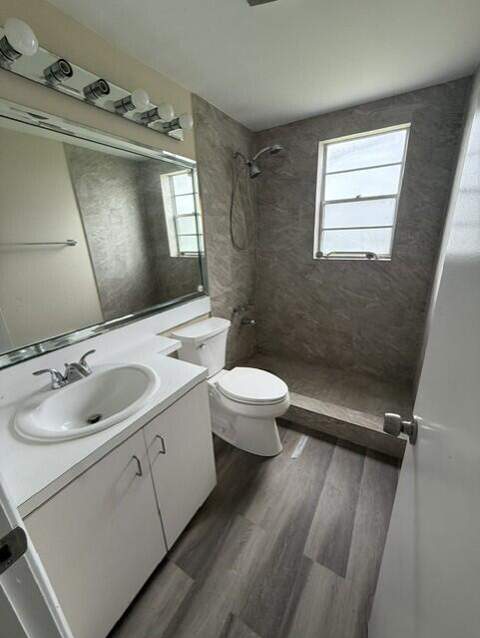 36 Norwich B, West Palm Beach FL - photo 6 of 8