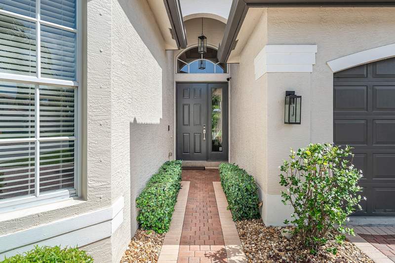4 bedroom Single Family Residence at 8564 Breezy Oak Way, Canyon Lakes, Boynton Beach — photo 4