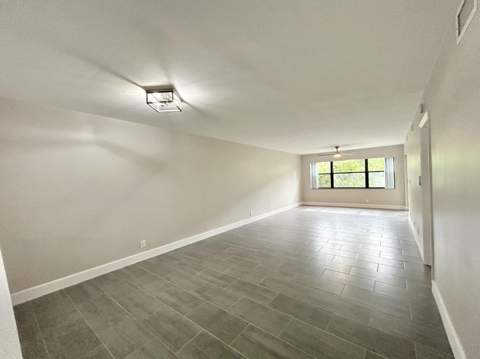 7681 Tahiti Lane #102, Lake Worth FL - photo 22 of 71