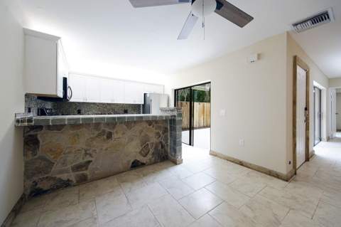 1700 Embassy Drive #Apt 402, West Palm Beach FL - photo 11 of 38