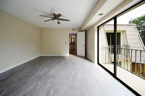 1700 Embassy Drive #Apt 402, West Palm Beach FL - photo 21 of 38