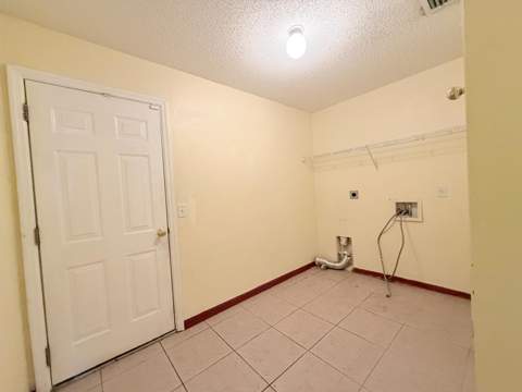 1613 SW Whipple Avenue, Port St. Lucie FL - photo 16 of 35