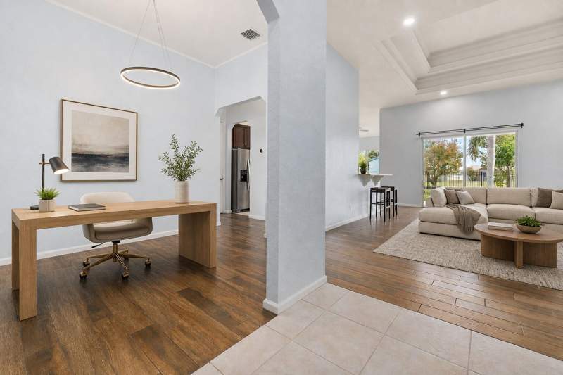 5 bedroom Single Family Residence at 2019 SE Mantua Street, Port St Lucie Section 30, Port St. Lucie — photo 3