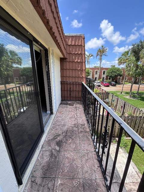 113 NW 115th Terrace, Plantation FL - photo 14 of 21