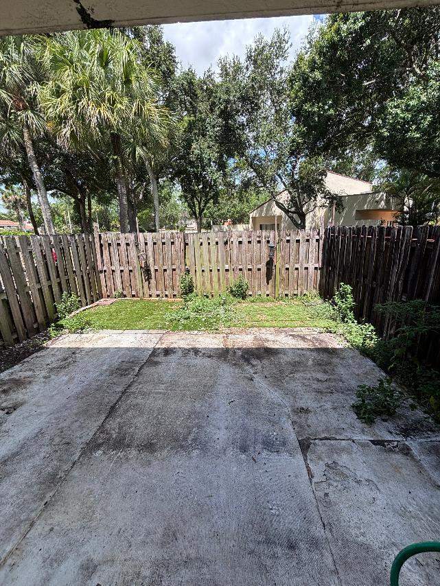 2 bedroom Townhouse at 113 NW 115th Terrace, Chateaulaine, Plantation — photo 5